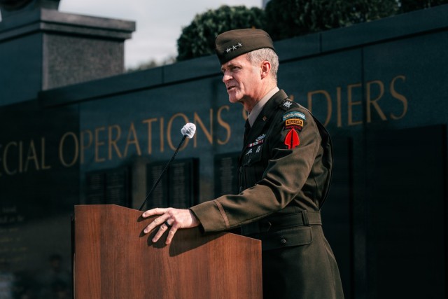USASOC honors fallen special operations soldiers